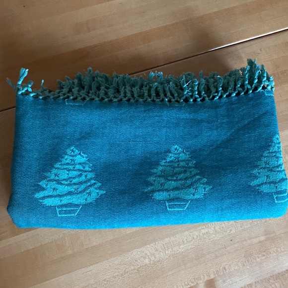 Christmas Tree Cotton Tablecloth - Picture 6 of 8